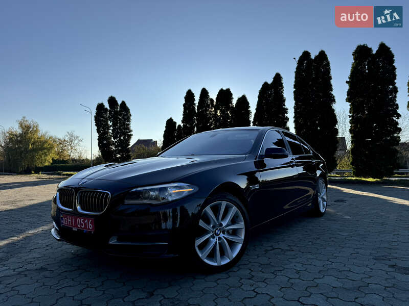 Седан BMW 5 Series 2014 в Дубно
