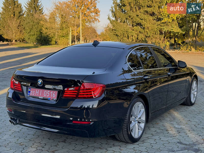 Седан BMW 5 Series 2014 в Дубно