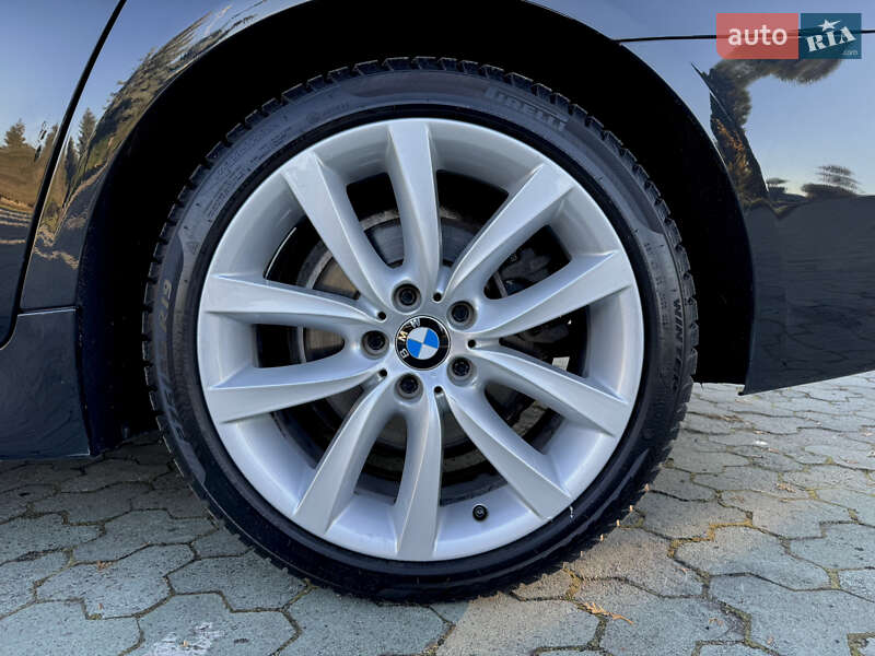 Седан BMW 5 Series 2014 в Дубно