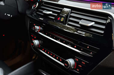 Седан BMW 5 Series 2019 в 