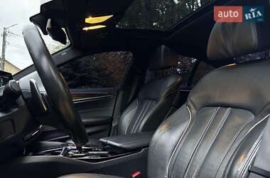 Седан BMW 5 Series 2019 в 