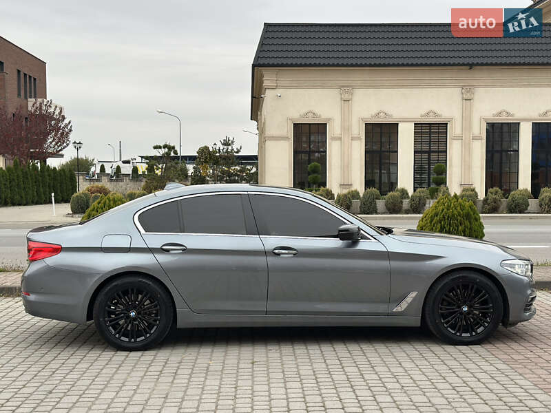 Седан BMW 5 Series 2017 в Мукачево фото 5 Седан BMW 5 Series 2017 в Мукачево