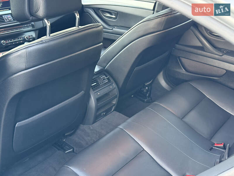 Седан BMW 5 Series 2013 в Луцьку