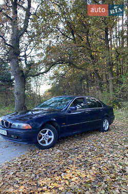 Седан BMW 5 Series 1996 в Львові