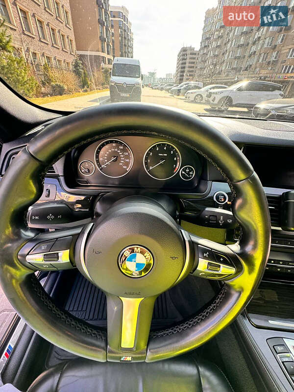 Седан BMW 5 Series 2015 в Києві фото 20 Седан BMW 5 Series 2015 в Києві