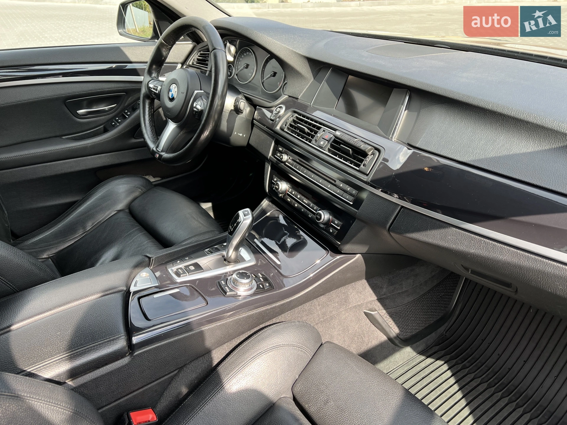 2016 BMW 5er - мініатюра 23