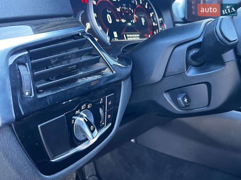 Седан BMW 5 Series 2019 в Луцке фото 12 Седан BMW 5 Series 2019 в Луцке