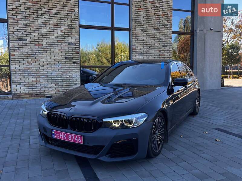 BMW 5 Series 2019