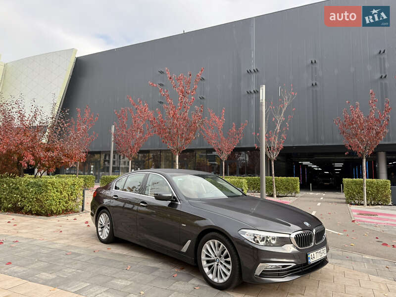 Седан BMW 5 Series 2016 в Киеве фото 7 Седан BMW 5 Series 2016 в Киеве