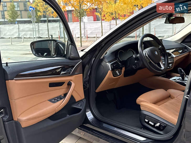 Седан BMW 5 Series 2016 в Киеве фото 33 Седан BMW 5 Series 2016 в Киеве