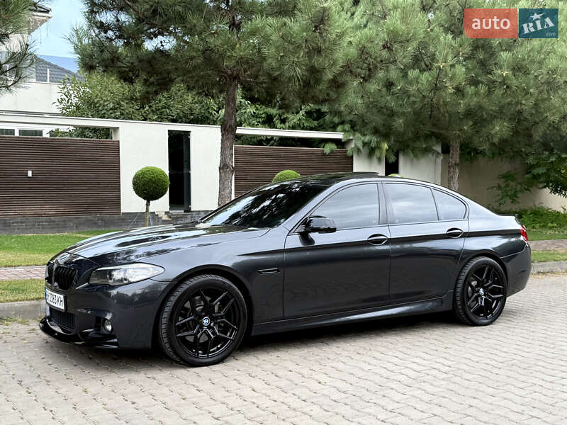 Седан BMW 5 Series 2013 в Одессе