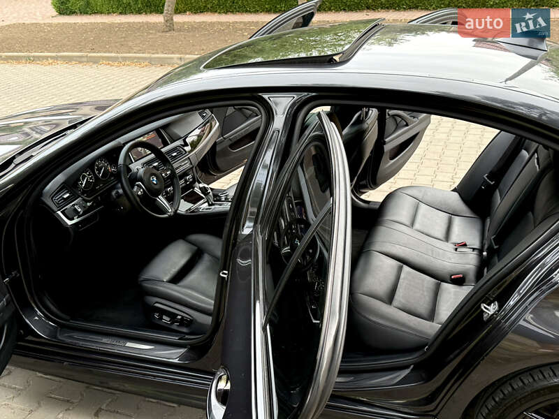 Седан BMW 5 Series 2013 в Одессе