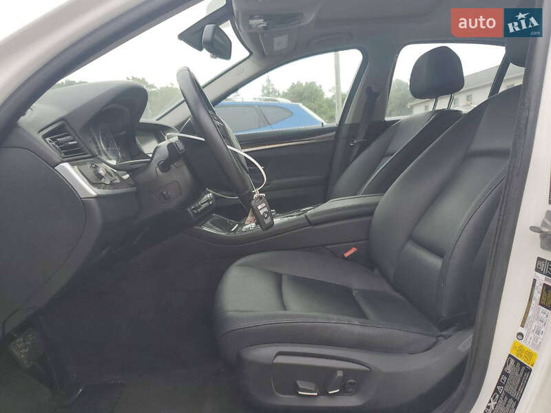 Седан BMW 5 Series 2014 в Киеве