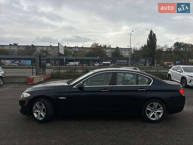 Седан BMW 5 Series 2011 в Полтаве