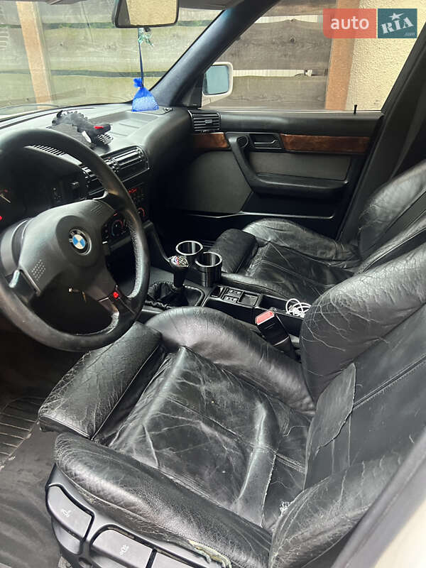 Седан BMW 5 Series 1991 в Жовкві фото 9 Седан BMW 5 Series 1991 в Жовкві