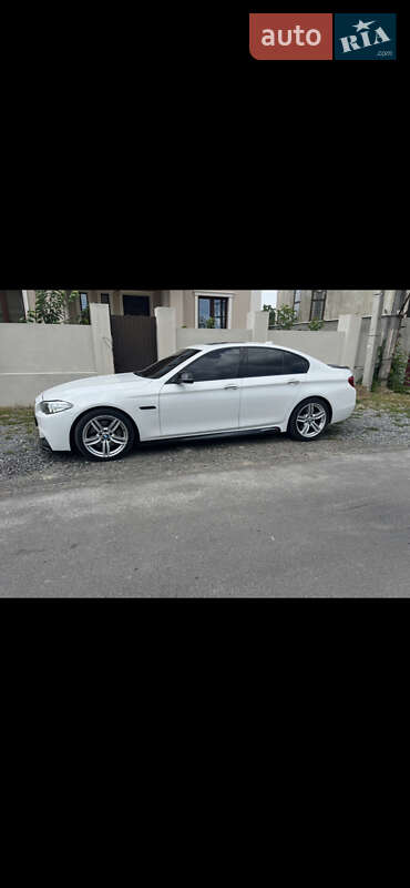 Седан BMW 5 Series 2015 в Ужгороде фото 31 Седан BMW 5 Series 2015 в Ужгороде