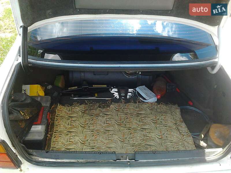 Седан BMW 5 Series 1989 в Прилуках фото 5 Седан BMW 5 Series 1989 в Прилуках