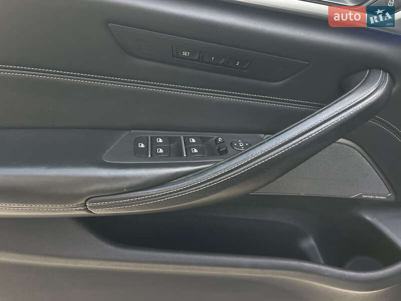 Седан BMW 5 Series 2017 в Луцке фото 36 Седан BMW 5 Series 2017 в Луцке