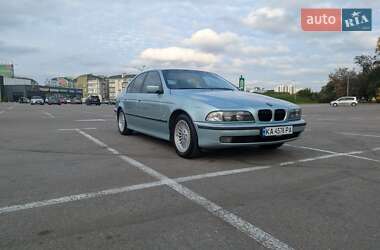 Седан BMW 5 Series 1996 в Киеве