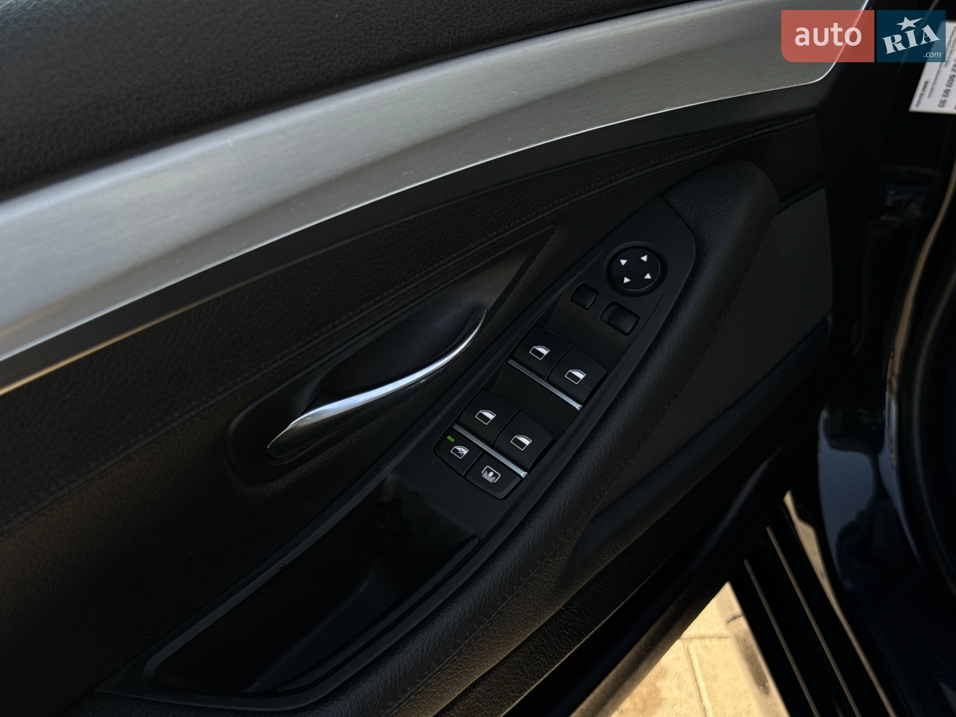 2015 BMW 5er - мініатюра 23