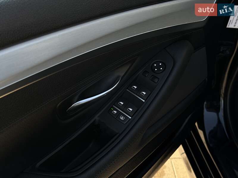 Седан BMW 5 Series 2015 в Ковеле