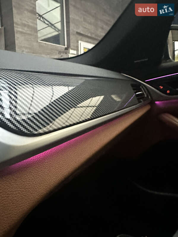 Седан BMW 5 Series 2017 в Киеве