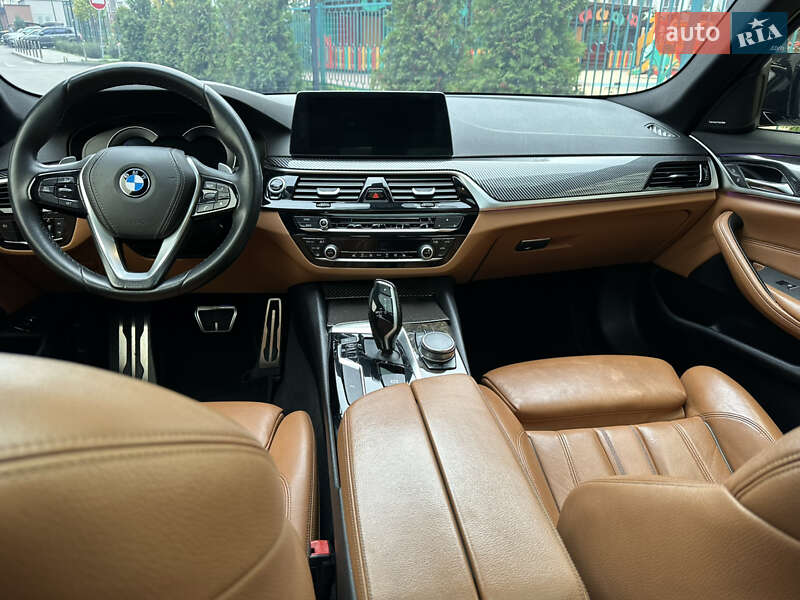 Седан BMW 5 Series 2017 в Киеве