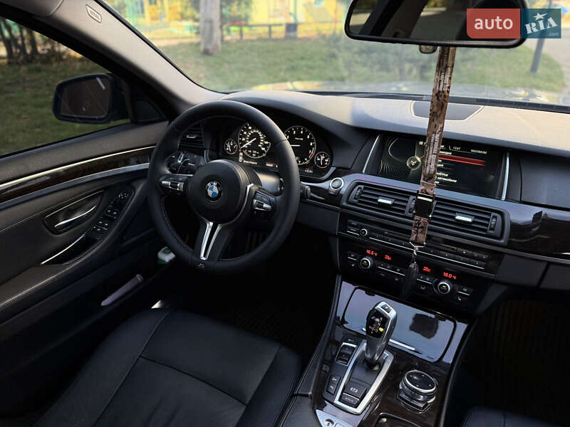 Седан BMW 5 Series 2014 в Івано-Франківську