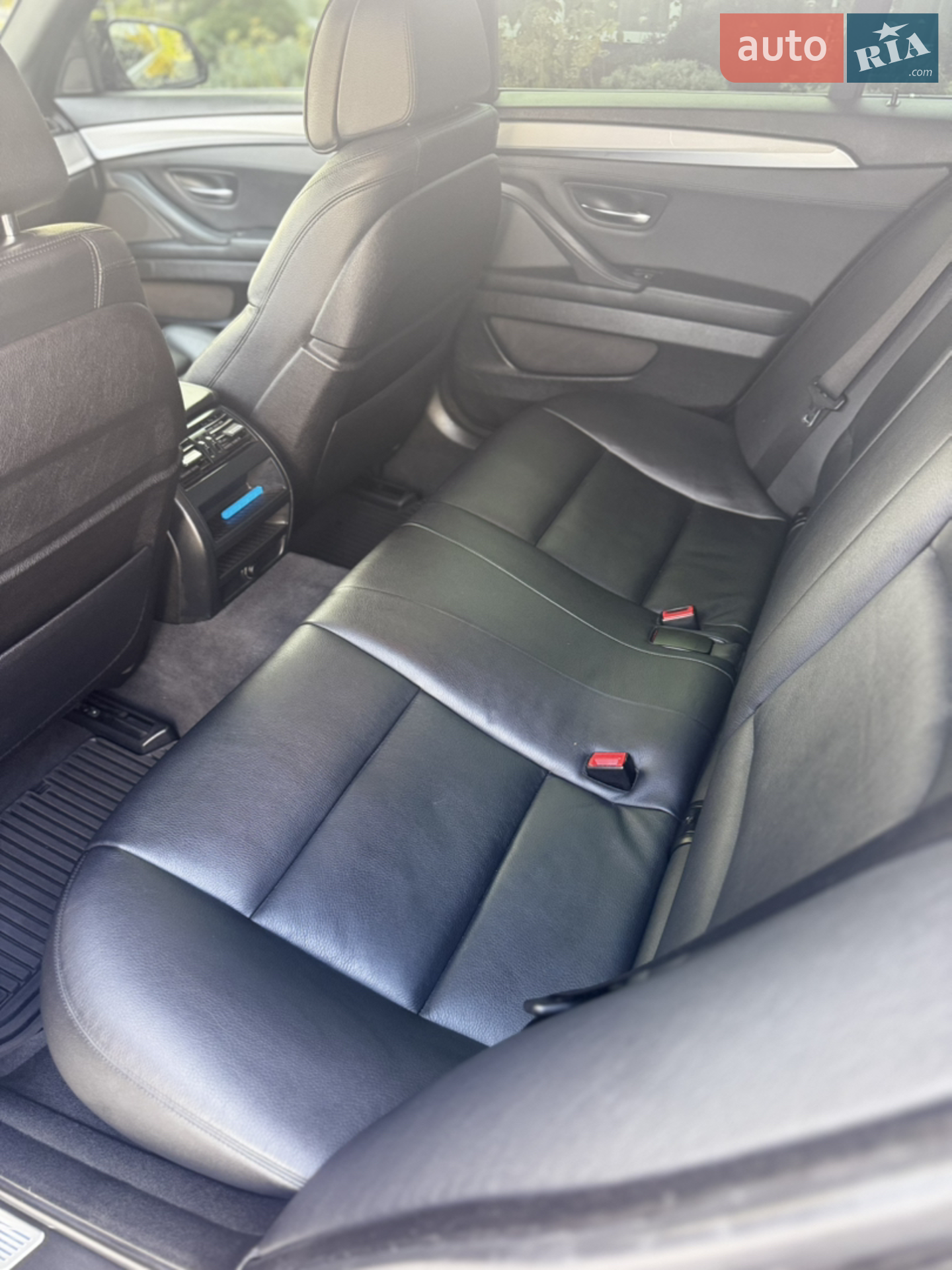 2013 BMW 5er - мініатюра 18
