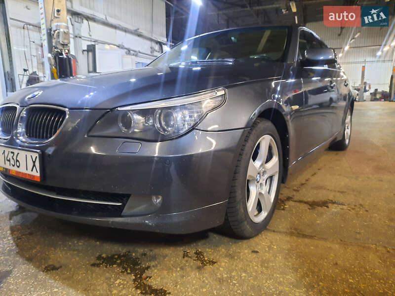 Седан BMW 5 Series 2007 в Виннице