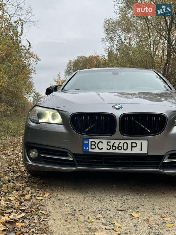 Седан BMW 5 Series 2012 в Николаеве фото 30 Седан BMW 5 Series 2012 в Николаеве