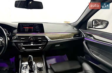 Седан BMW 5 Series 2019 в 