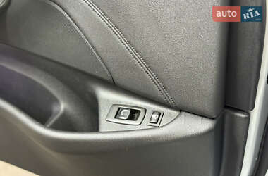 Седан BMW 5 Series 2019 в 