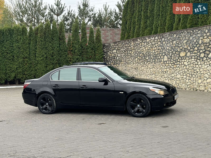 Седан BMW 5 Series 2003 в Підволочиську