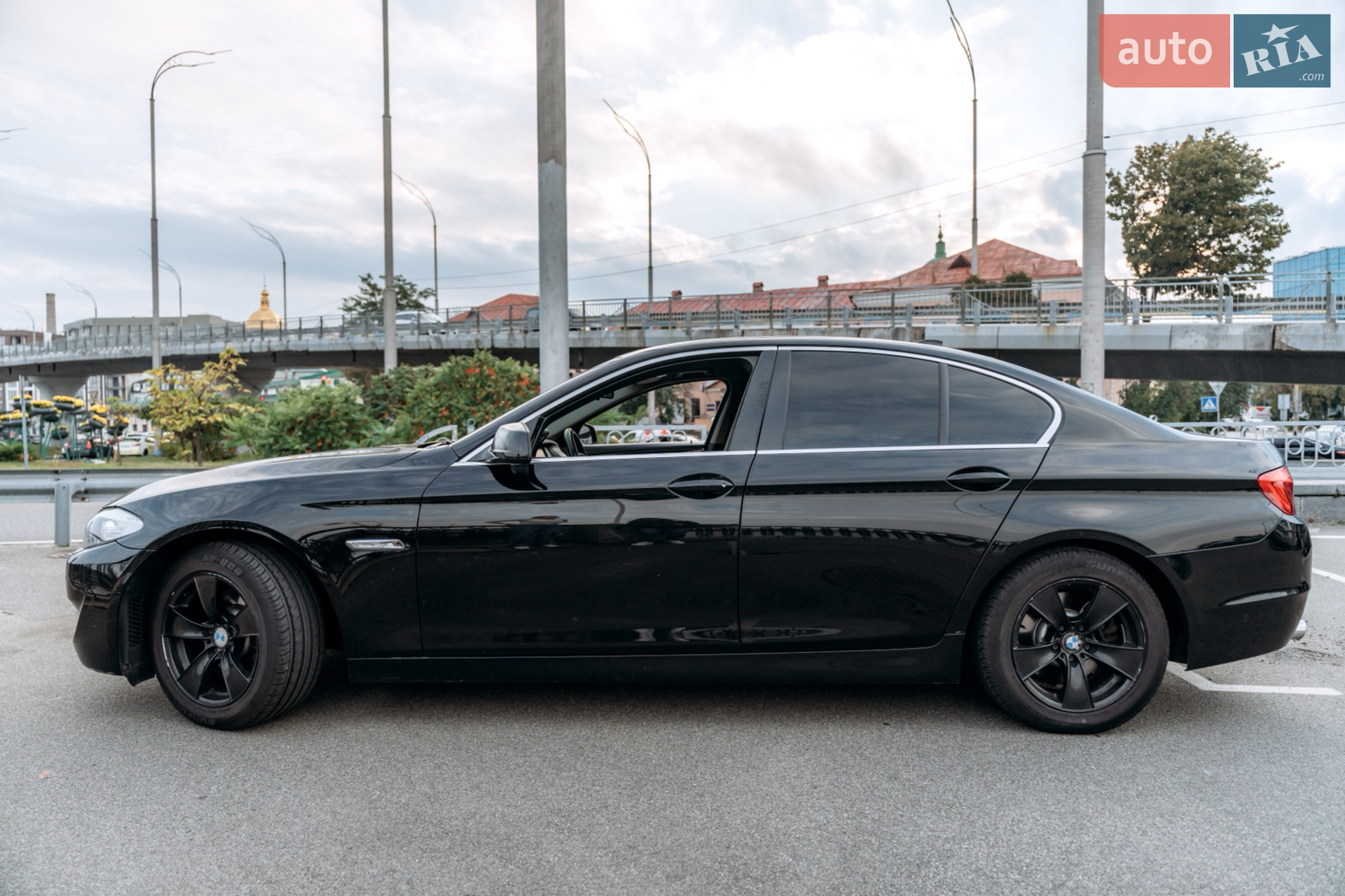 2010 BMW 5er - мініатюра 11