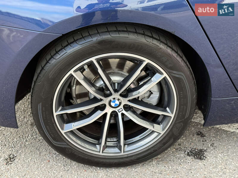 Седан BMW 5 Series 2018 в Киеве фото 15 Седан BMW 5 Series 2018 в Киеве