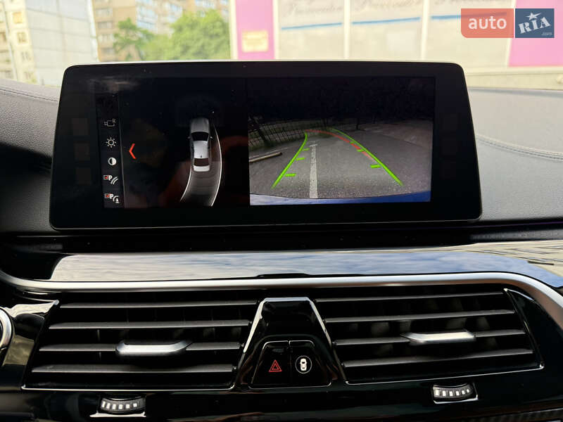 Седан BMW 5 Series 2018 в Киеве фото 47 Седан BMW 5 Series 2018 в Киеве