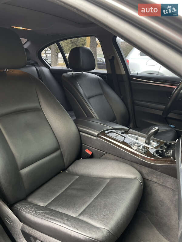 Седан BMW 5 Series 2012 в Житомире фото 26 Седан BMW 5 Series 2012 в Житомире