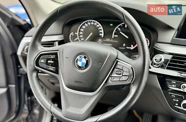 Универсал BMW 5 Series 2017 в 