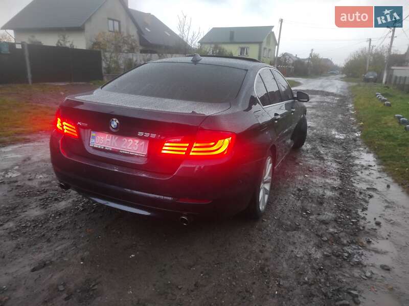 Седан BMW 5 Series 2013 в Ковелі