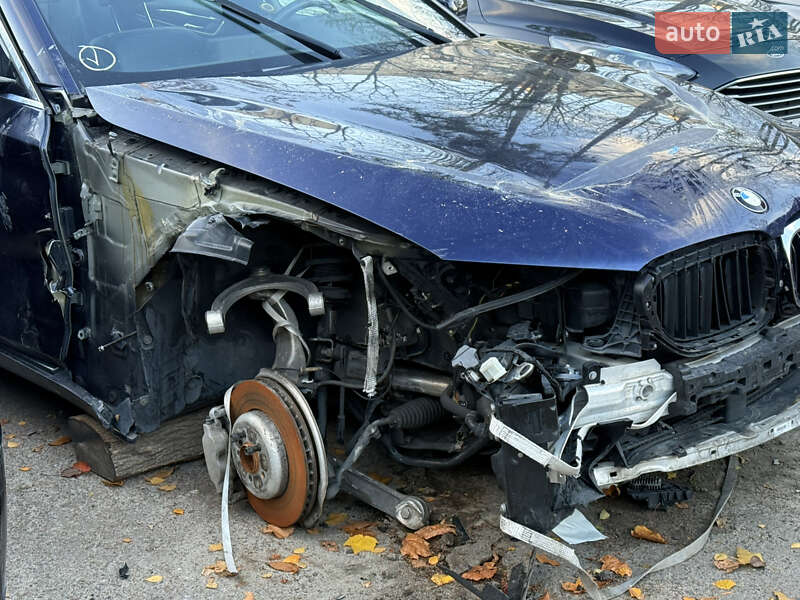 Седан BMW 5 Series 2017 в Львове