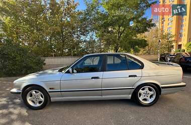 Седан BMW 5 Series 1995 в Києві