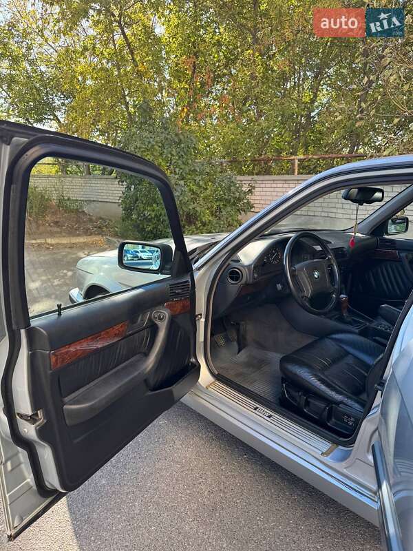 Седан BMW 5 Series 1995 в Киеве фото 40 Седан BMW 5 Series 1995 в Киеве