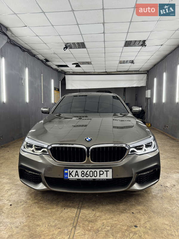Седан BMW 5 Series 2017 в Киеве