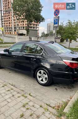 Седан BMW 5 Series 2008 в  фото 10 Седан BMW 5 Series 2008 в