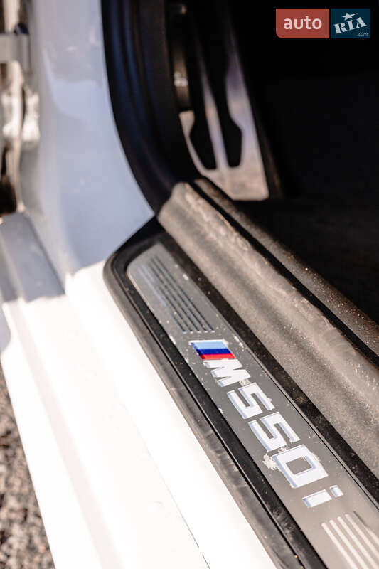 Седан BMW 5 Series 2017 в Львове фото 28 Седан BMW 5 Series 2017 в Львове