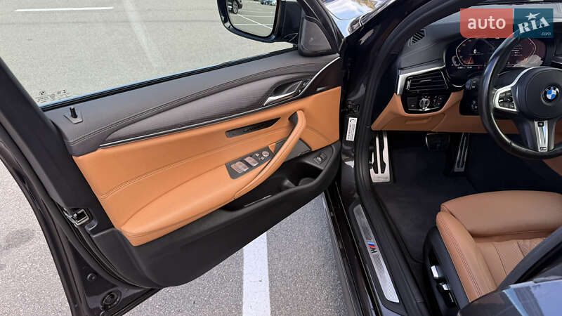 Седан BMW 5 Series 2021 в Києві