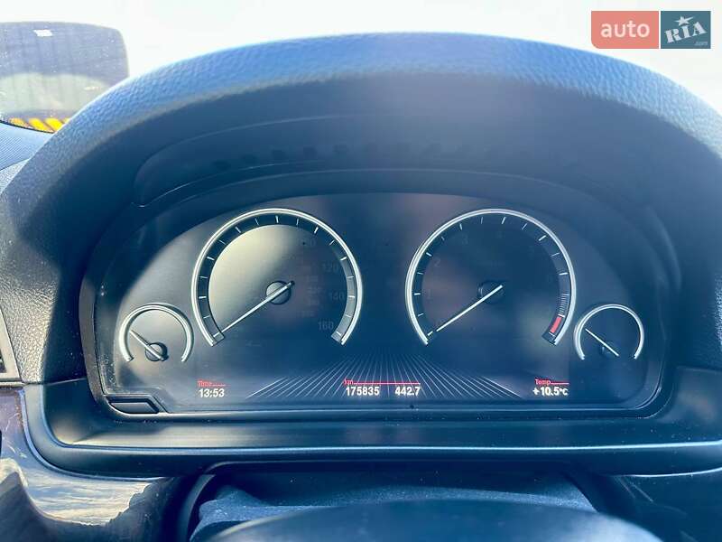 Седан BMW 5 Series 2013 в Городку