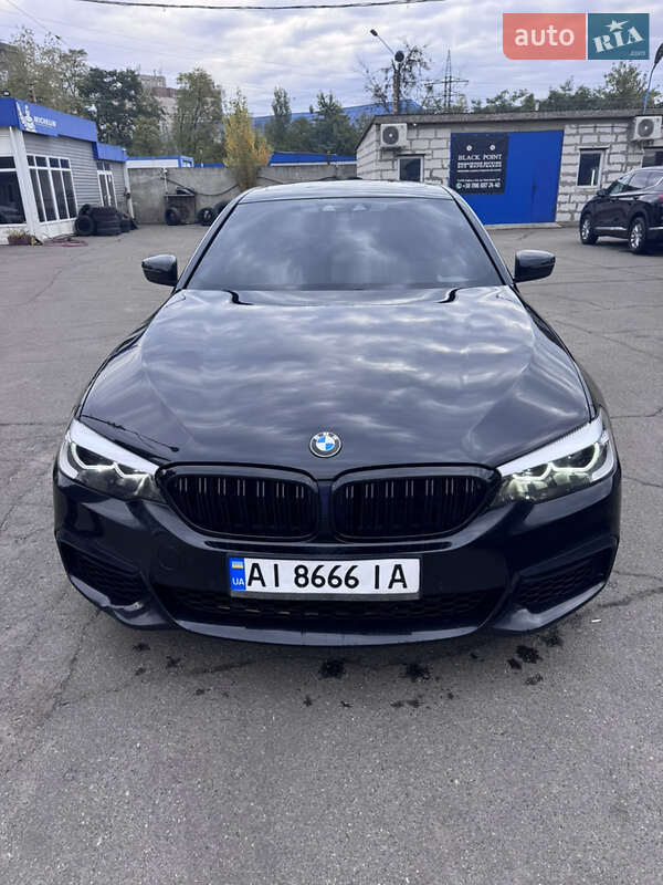 BMW 5 Series 2019