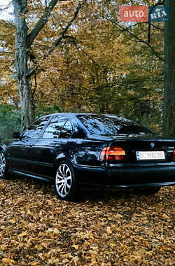 Седан BMW 5 Series 1998 в 